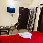 OYO 86137 Hotel Le Princess